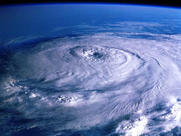 siły natury - HurricaneElena1024x768.jpg